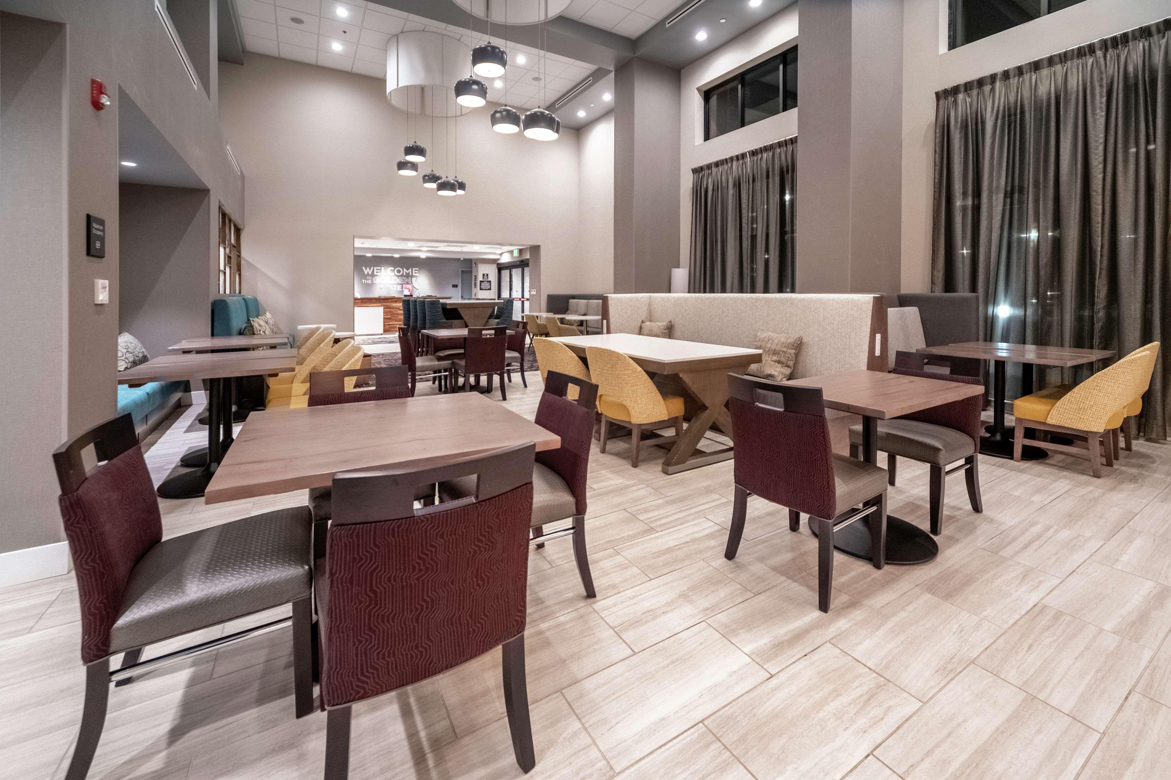 Hampton Inn & Suites Santa Maria Экстерьер фото