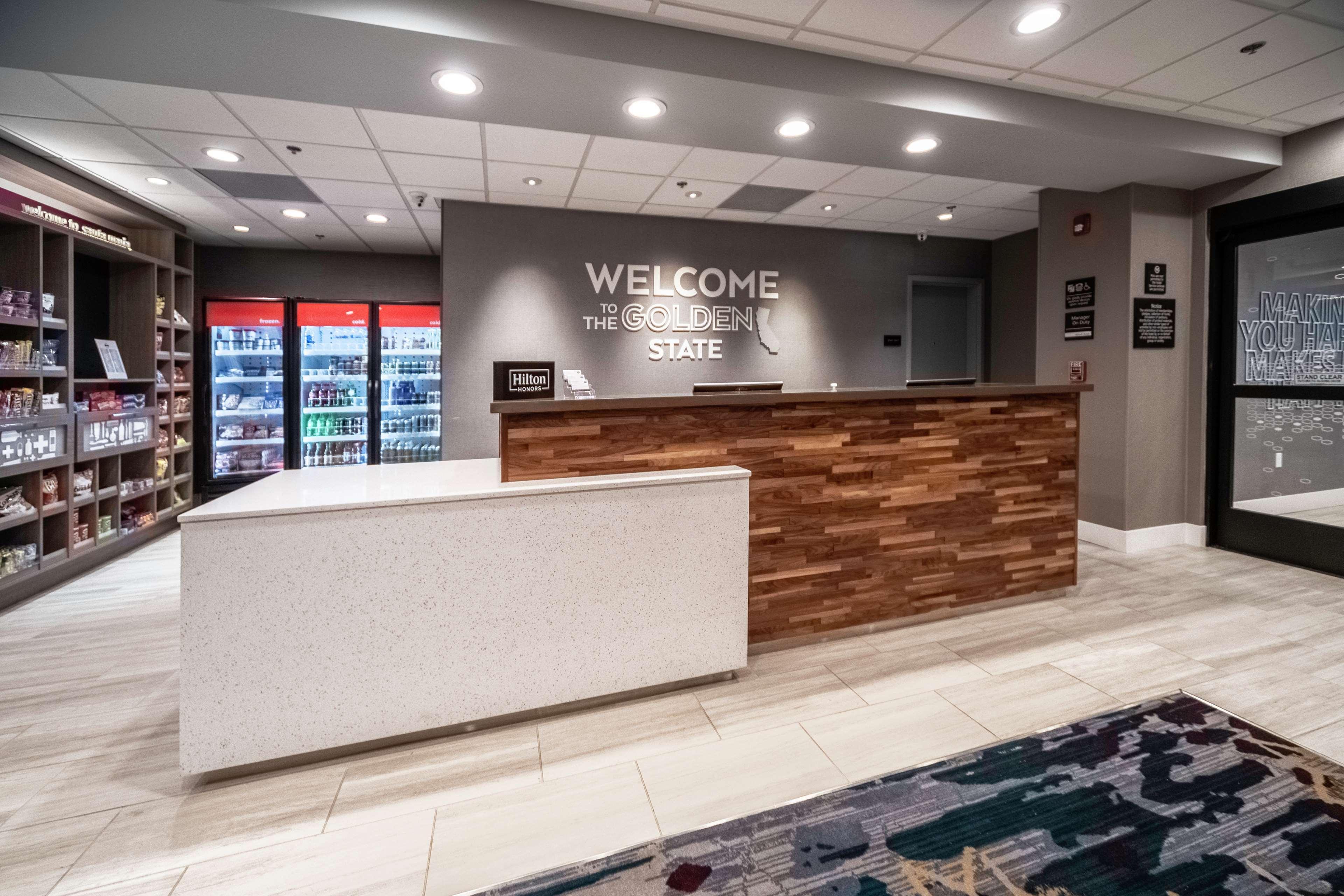 Hampton Inn & Suites Santa Maria Экстерьер фото
