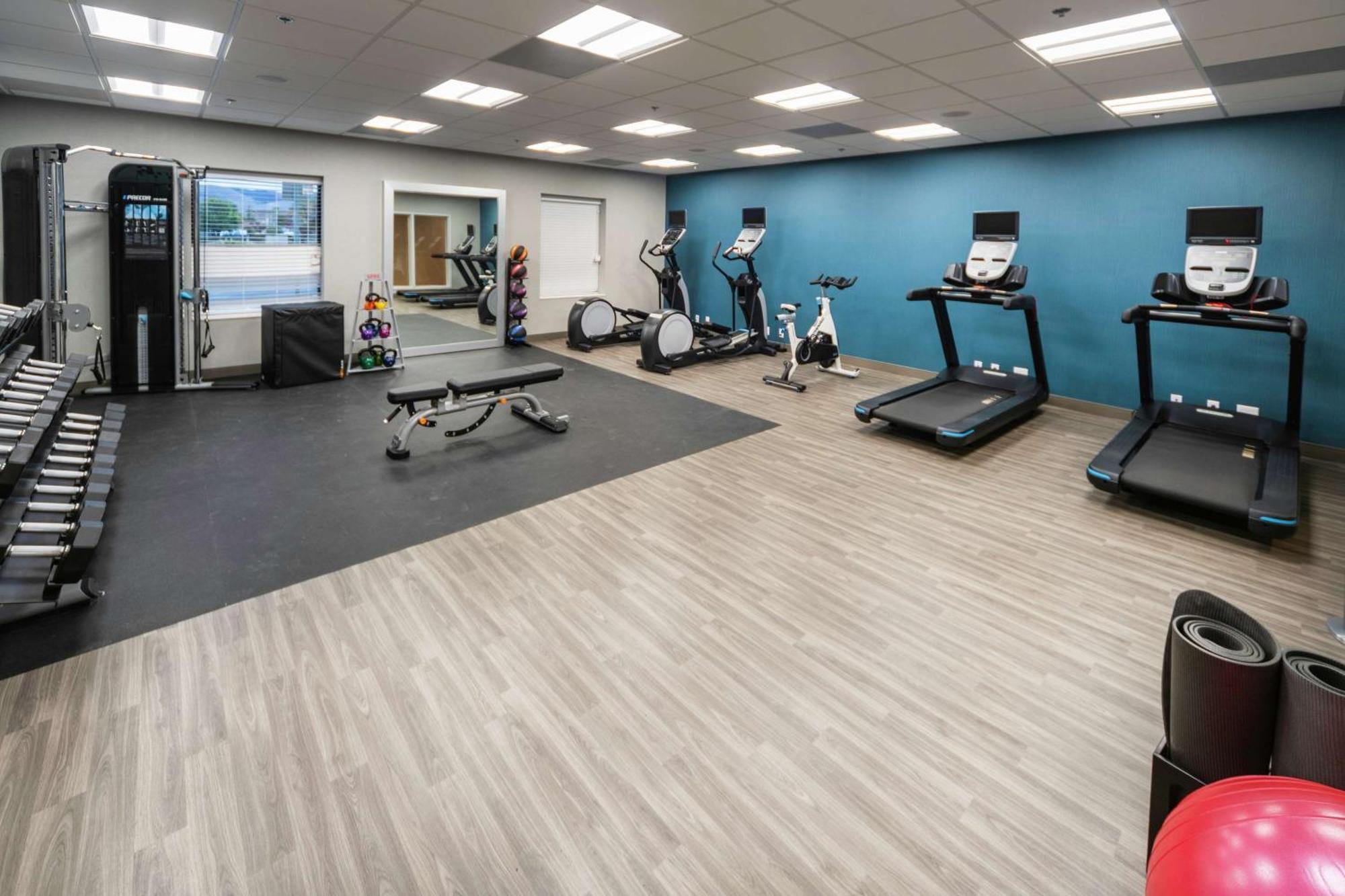 Hampton Inn & Suites Santa Maria Экстерьер фото